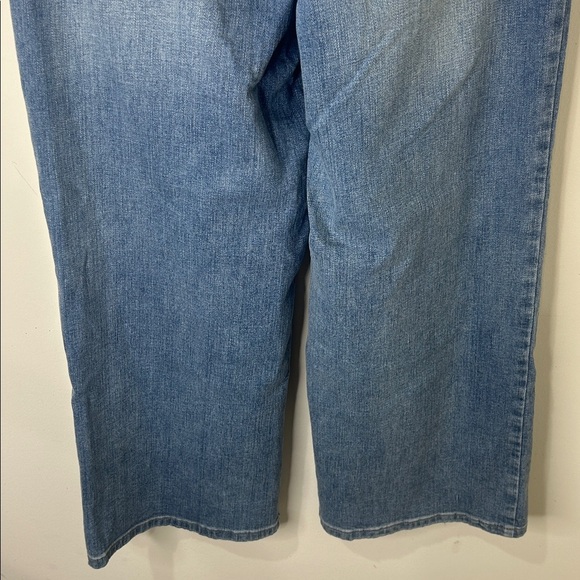 FREE PEOPLE Wide Leg High Rise Cropped Button-Fly Jeans Size 30 - Picture 13 of 14